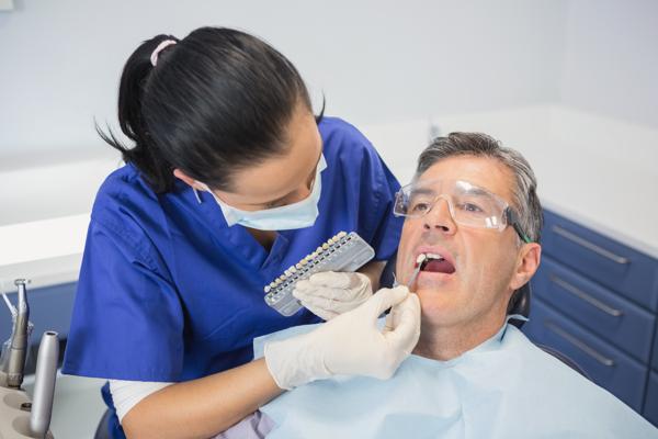 Consejos para mantener el blanqueamiento dental