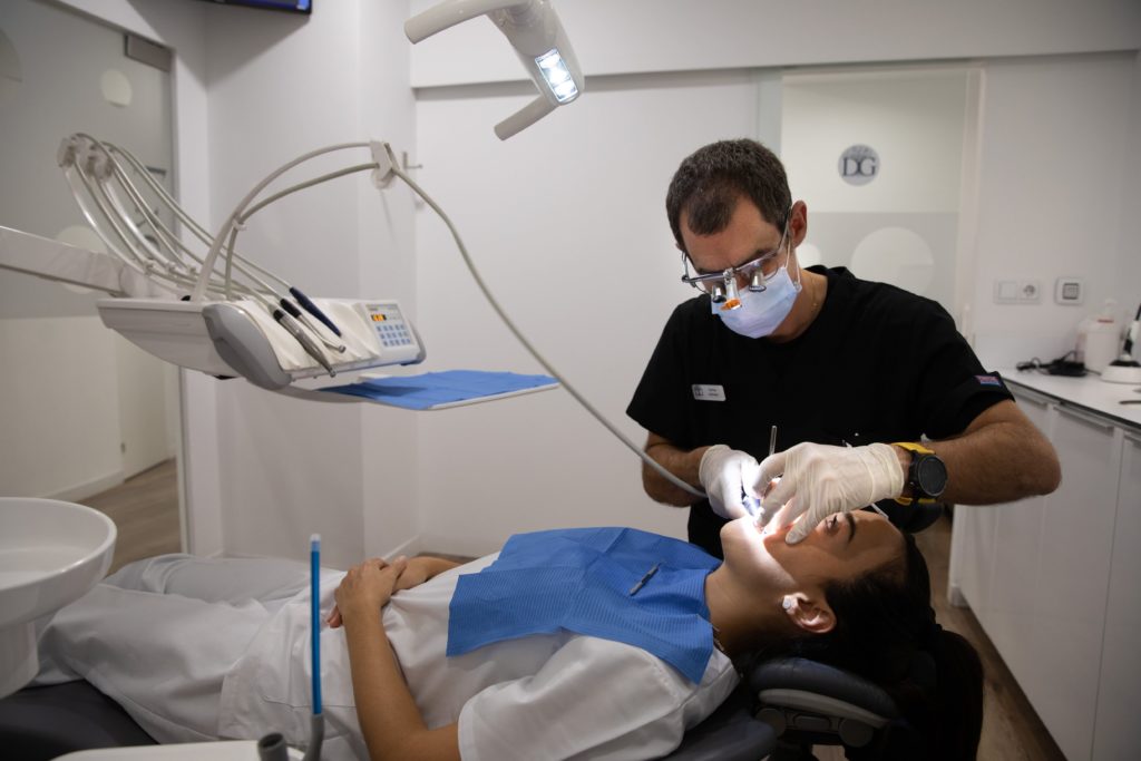 Periodontiits Barcelona