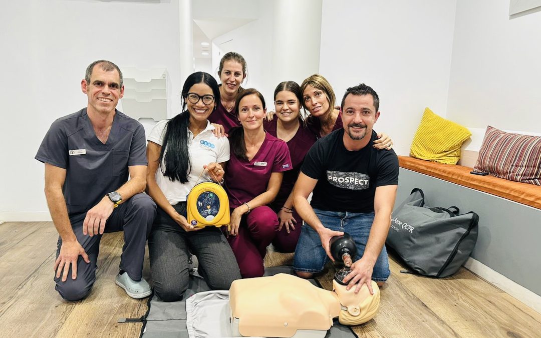 Curso de reanimación cardiopulmonar para los profesionales de Clínica Dental Galindo